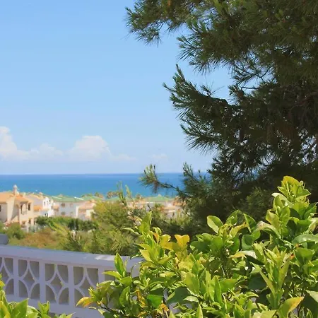 Entire Villa By The Sea With Private Garden And Mini Pool Torrevieja Exterior photo